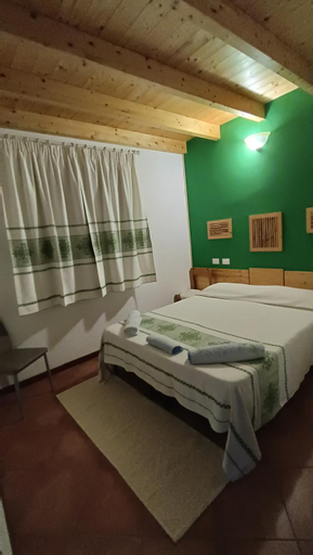 Bedroom 2, B&B Kikina, Nuoro