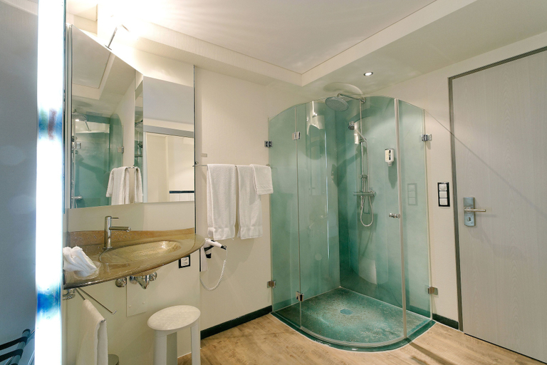 Bathroom 4, Hotel Rischli, Entlebuch