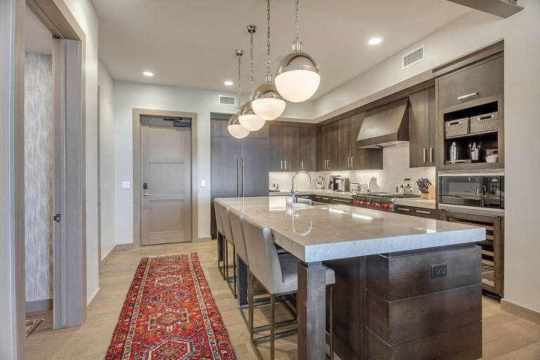 Private kitchen, Premium One Bedroom Studio Apartment Hotel by Redawning, Summit