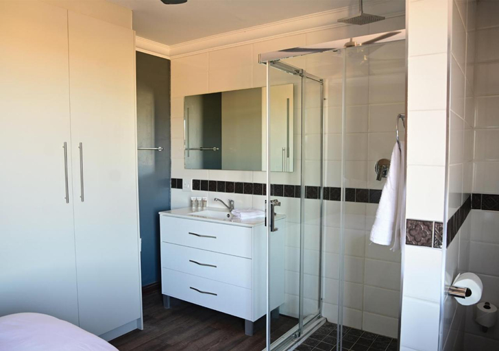 Bathroom, Omni The Pillar Boutique Hotel, Mangaung