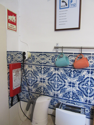 Bathroom 4, Family Macedo B&B, Lisbon