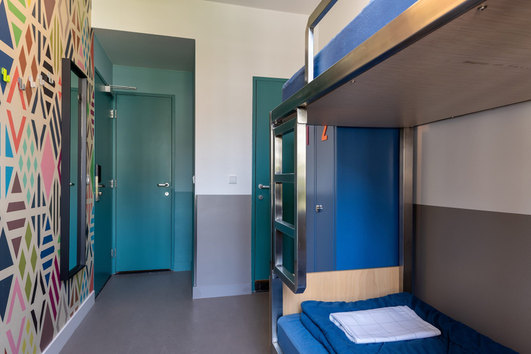 Bedroom 4, Stayokay Amsterdam Vondelpark - Hostel, Amsterdam