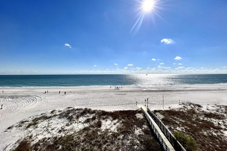 Beach 4, Royal Palms 402 1 Bedroom Condo by RedAwning, Baldwin
