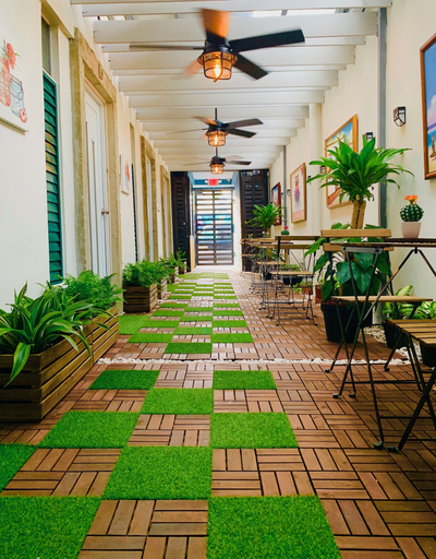 Garden 2, Tapia Haus 103