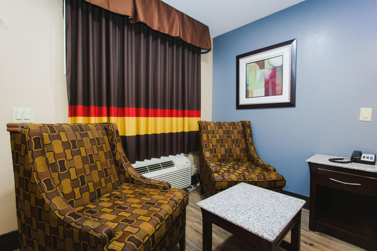 Others 4, Home Place Inn, Houston