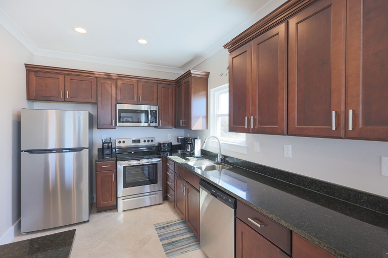 Private kitchen 4, Cole's Acting Knowin Ii 415 3 Bedroom Home, Baldwin
