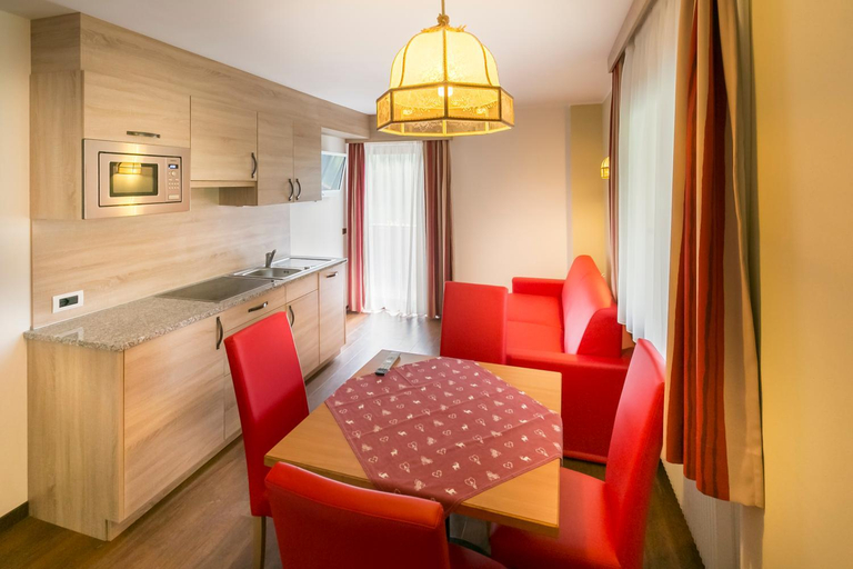 Others 2, Apartments Diamant, Bolzano
