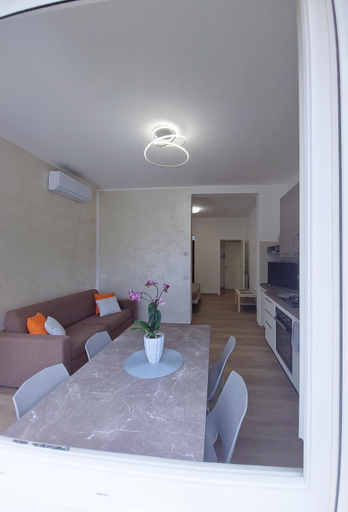 Others 5, MariGarda Apartments, Verona