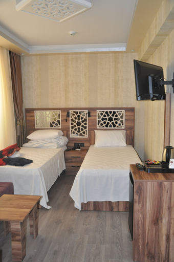 Bedroom 4, Yalova Sezon Hotel, Merkez
