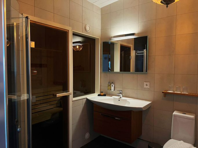 Others 2, Ocean Hotel, Falkenberg