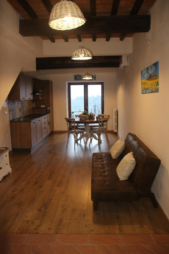 Others 5, La Maison nel Borgo, Siena