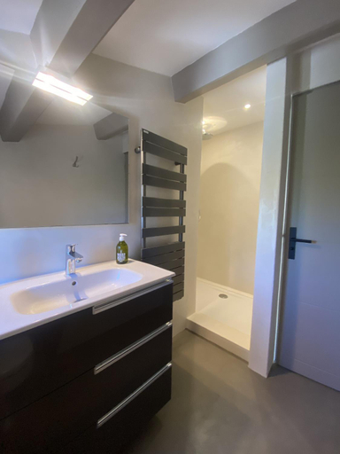 Bathroom 4, VILLA de charme avec piscine et jardin en bord de mer, Pyrénées-Orientales