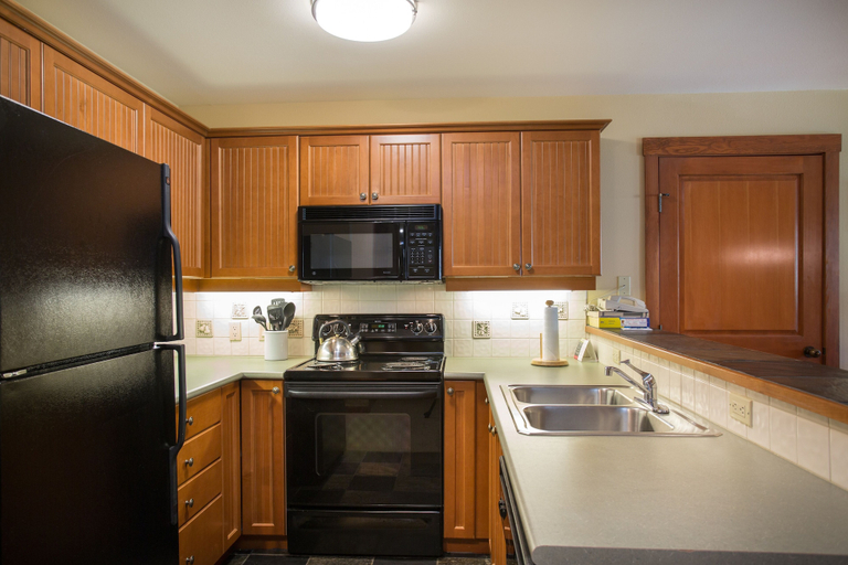 Private kitchen 5, 2211 - Two Bedroom Standard Eagle Springs East 2 Condo by RedAwning, Salt Lake