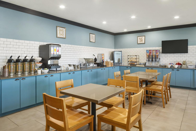 Food & Drinks 4, City Express By Marriott Manteno, Kankakee