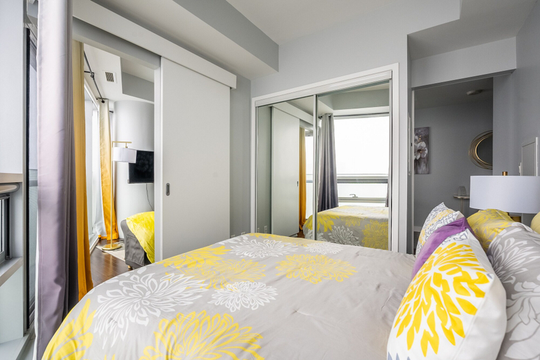 Bedroom 3, York Suites Toronto, Toronto
