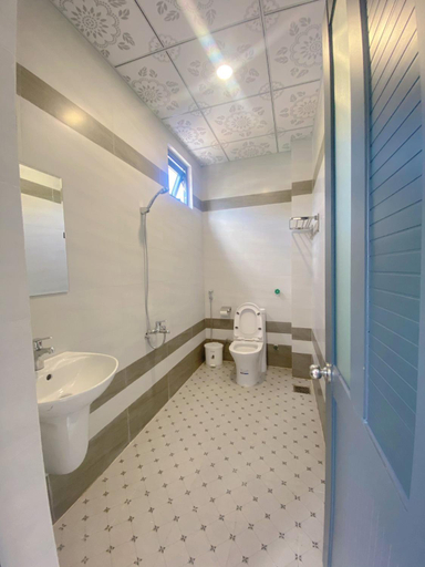 Bathroom, HOSTEL TOM HOUSE, Qui Nhơn