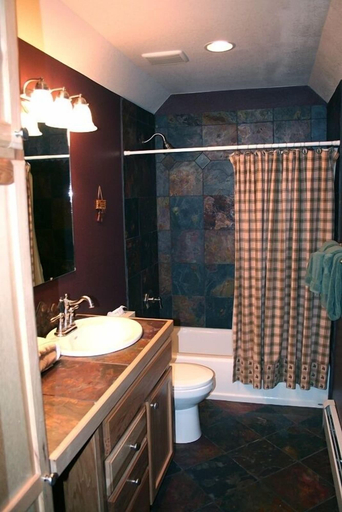 Bathroom, Lazy R Cottages: 16b 1 Bedroom Cabin, Larimer