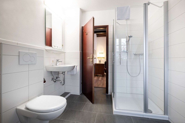 Bathroom 5, Hotel Bürgerhof Wetzlar, Lahn-Dill-Kreis