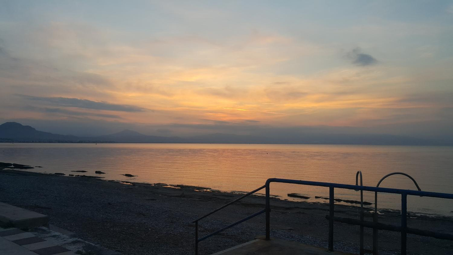 Others 3, Beach Front Villa in Loutraki, Peloponnese