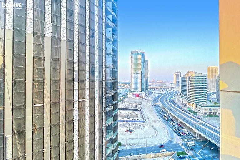 View 4, bnbmehomes | 2BR Apt with Burj Khalifa View-1406, Dubai