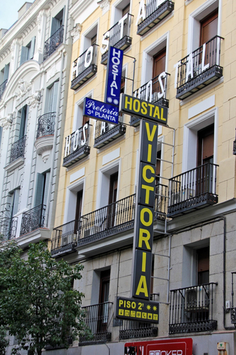 Exterior & Views, Hostal Victoria I, Madrid