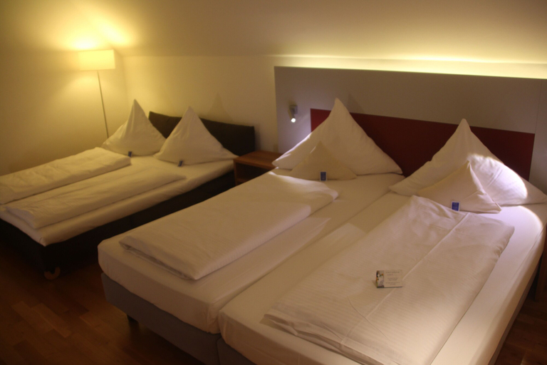 Bedroom 4, AKZENT Brauerei Hotel Hirsch, Unterallgäu