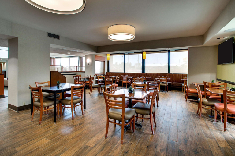 Food & Drinks 5, Drury Inn & Suites Bowling Green, Warren