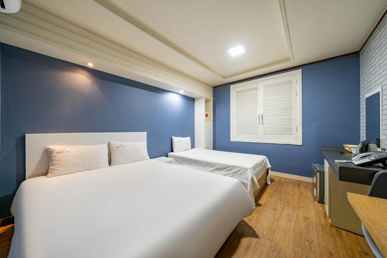 Bedroom 2, Boryeong (Daecheon) Blue, Boryeong