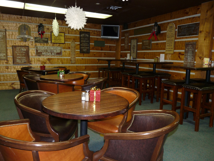 Food & Drinks 5, Riverbank Lodge, Menard