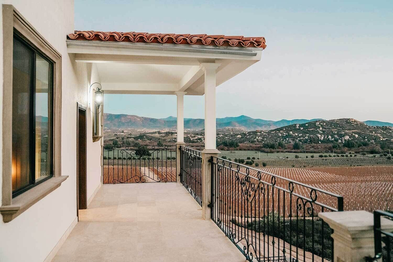 Others 5, Villa Montefiori, Ensenada