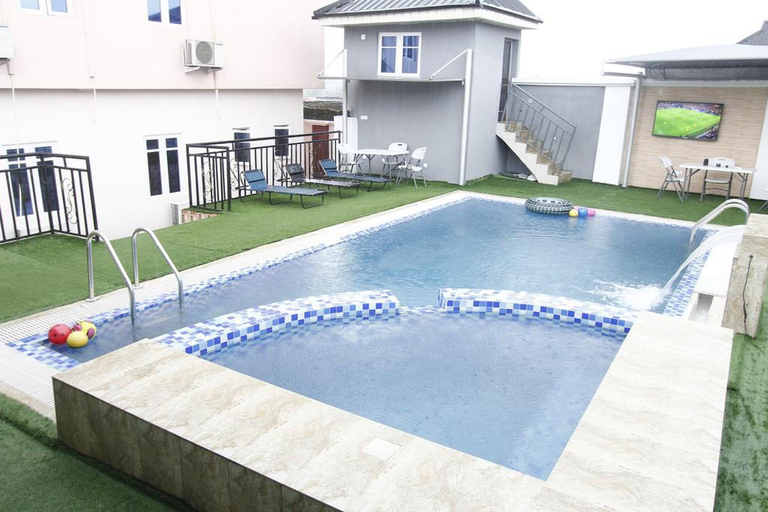 3, ST Hotel and Apartment, Ikpoba-Okha