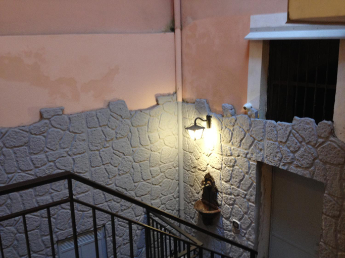 Others 5, Bed & Breakfast FABROS, Salerno