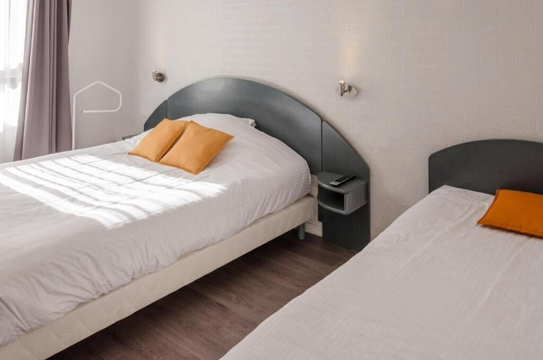 Room 3, Hôtel Le Pont Bernet, Gironde