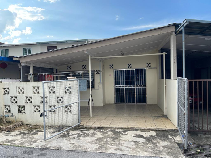 Others 3, City #2storey landed #4bedrooms, Kuching