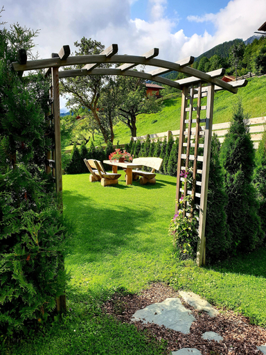 Others 4, Zedlacherhof, Lienz