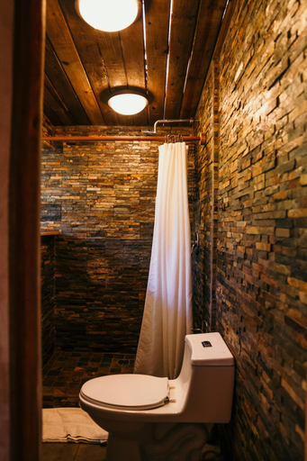 Bathroom 4, Bambuda Lodge - Hostel, Bocas del Toro