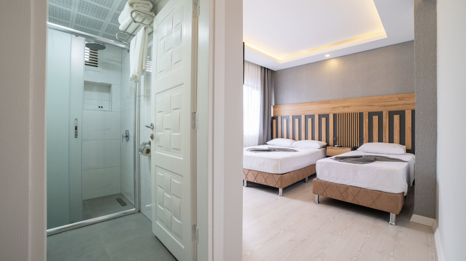Bedroom 3, Kafkas Hotel, Antalya