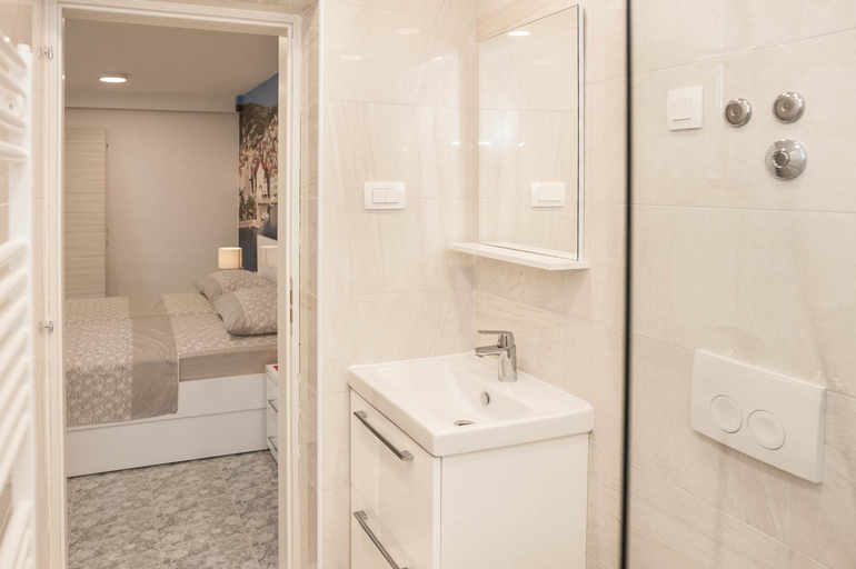 Bathroom 5, Apartments Majic 2, Hvar