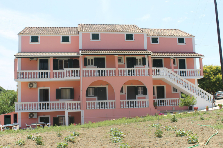 Exterior 5, Pink House Socrates, Ionian Islands