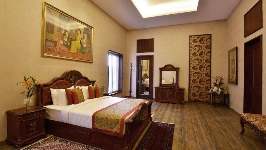 Bedroom 3, Orchha Palace and Convention Centre, Tikamgarh