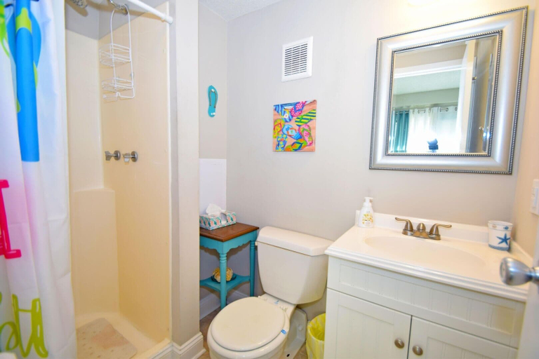 Bathroom 2, Wight Bay 233 2 Bedroom Condo by RedAwning, Worcester