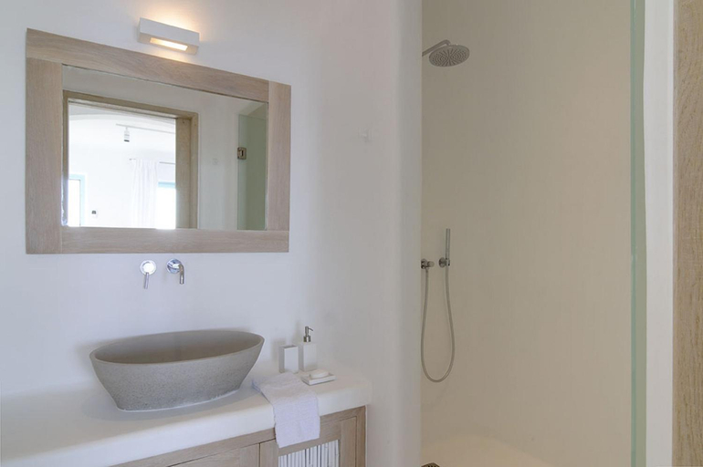 Bathroom 4, Seabird Sunbird Villas, South Aegean