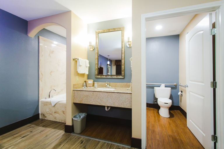 Bathroom 3, Home Place Inn, Houston