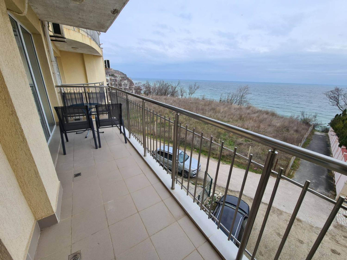 Others 4, Sunny House Byala, Byala