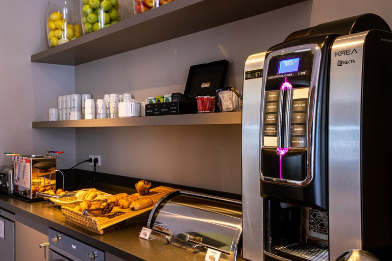 Food & Drinks 5, Adonis Lyon Docks Ouest, Rhône