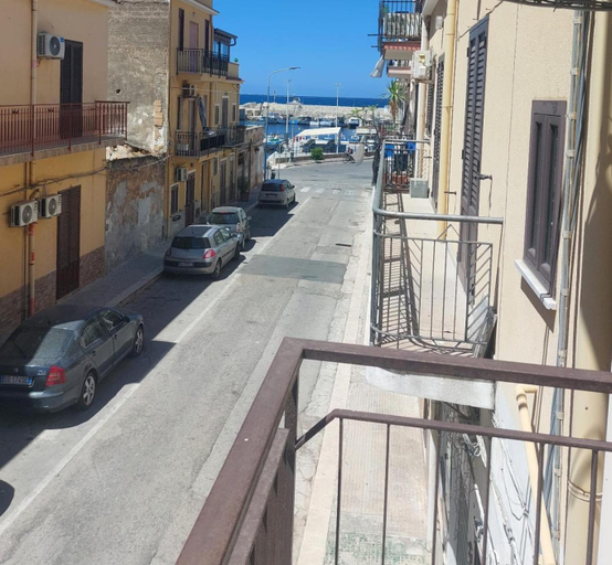 Others 5, B&B Giada, Palermo