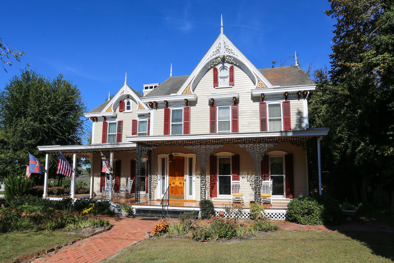 Primary image 1, Cypress River Inn & Spa, Worcester