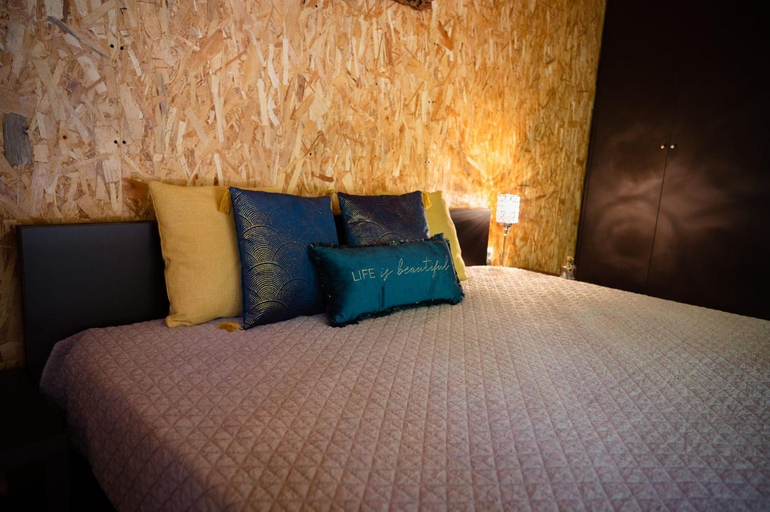 Bedroom 2, Quinta da Mal-disposta, cabin lodge Countryhouse, Resende