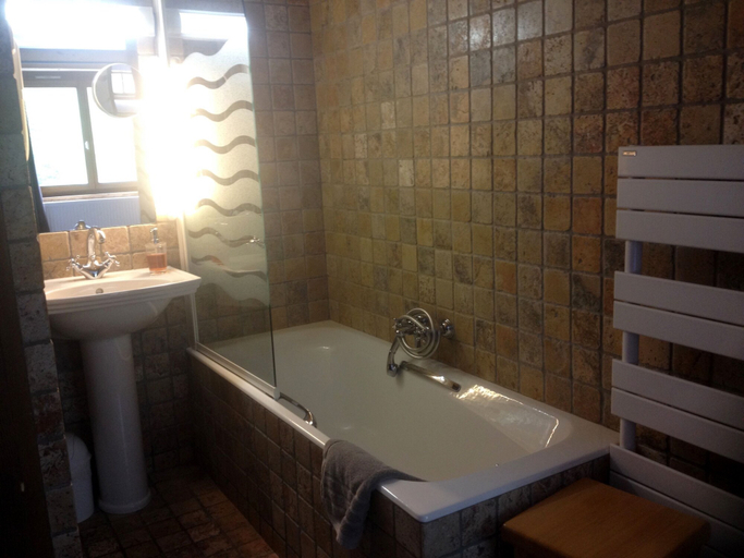 Bathroom 5, Hotel Bellier, Savoie