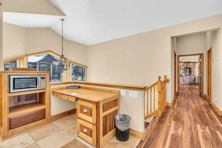 Private kitchen 3, 1603 Bel Aire Circle 3 Bedroom Home by RedAwning, El Dorado
